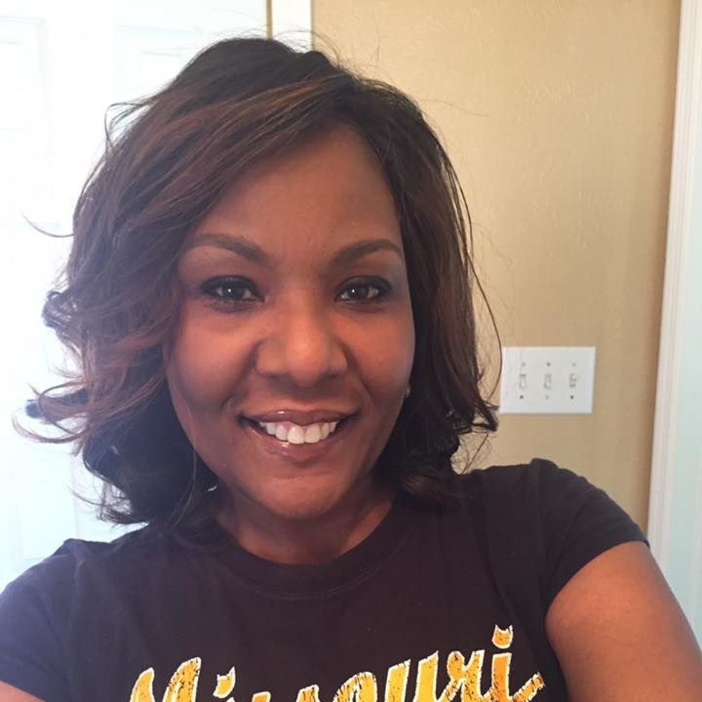 Meet your Posher, Tonya